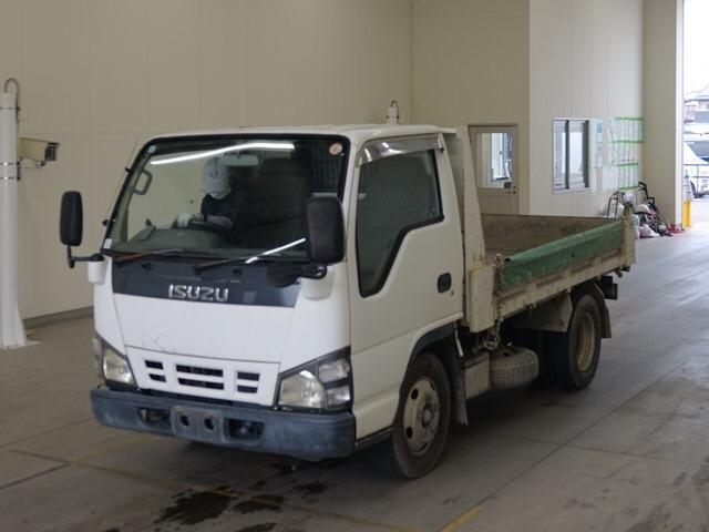 Isuzu Elf Truck
