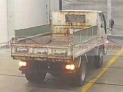 Isuzu Elf Truck
