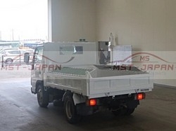 Isuzu Elf Truck