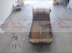 Isuzu Elf Truck